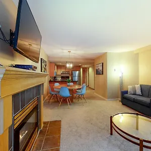 Apartment Woodrun #418, Whistler